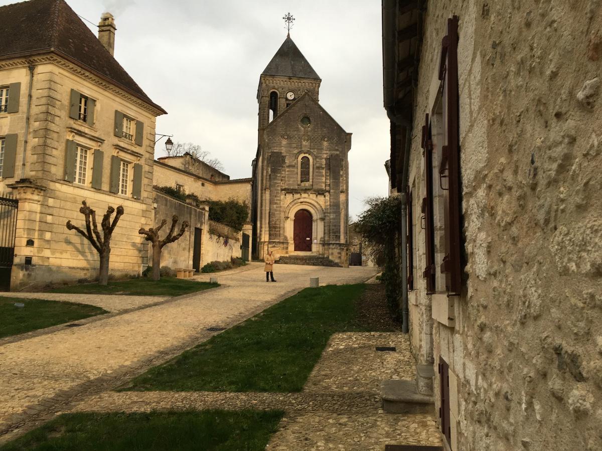 Au Pied Du Chateau Bourdeilles ภายนอก รูปภาพ